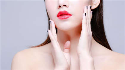 小说中的肉肉-女主从小被np男主做过_情趣说明书