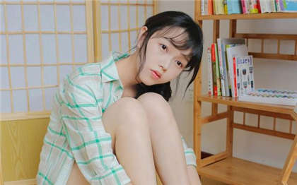 贵妇俱乐部和黑人-一个添下面两玩上面哦_情趣说明书