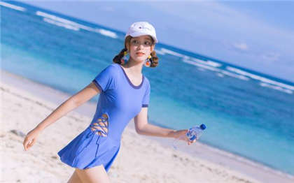 小熊的故事txt-黄文细节很高好_情趣说明书