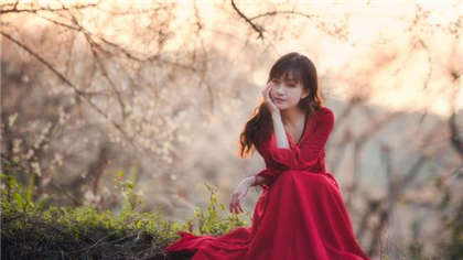 肉小说强np-蛇女欲潮_情趣说明书