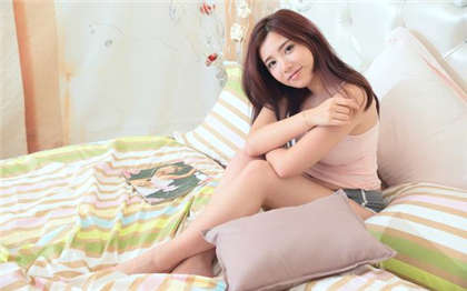 嗯嗯好快一点-在学校课上做污污_情趣说明书