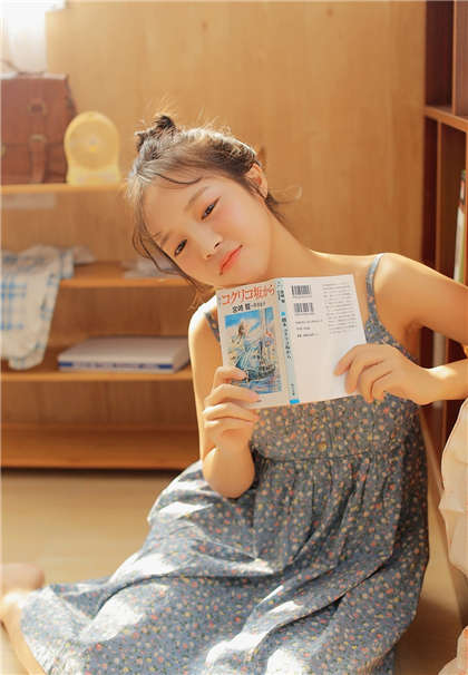 吃奶吻下面-师父小骨郊外滚床单_情趣说明书