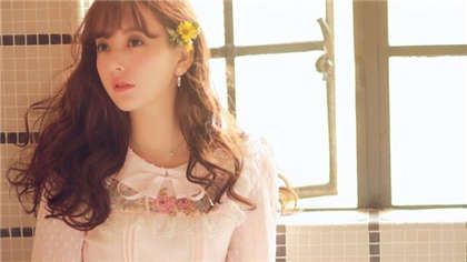 好痛啊的小说.-老师的蕾丝小内内湿透了_情趣说明书