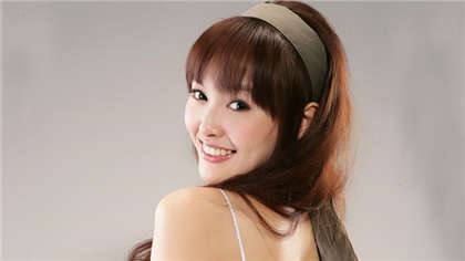 很黄很黄的小说-家公在沙发要了我_情趣说明书