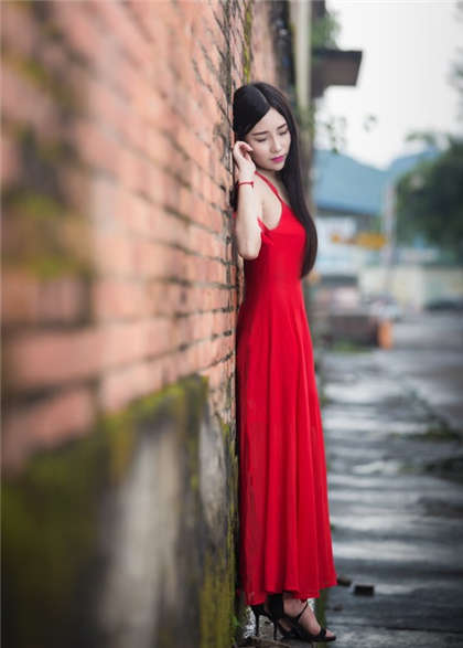 我在车里被强奸-胯下粗长挺进同学美妇体内_情趣说明书