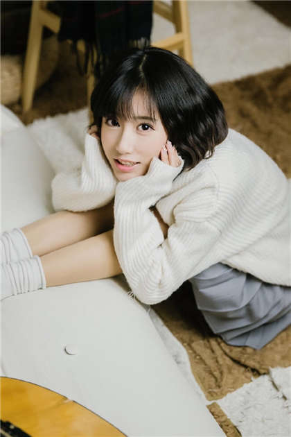 乡村污文-轻一点啊_情趣说明书