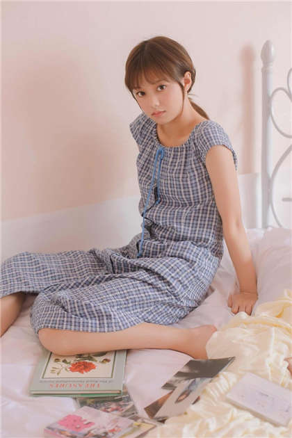 很黄很污有情节的小说片段-爸爸好爽再快点啊哦_情趣说明书