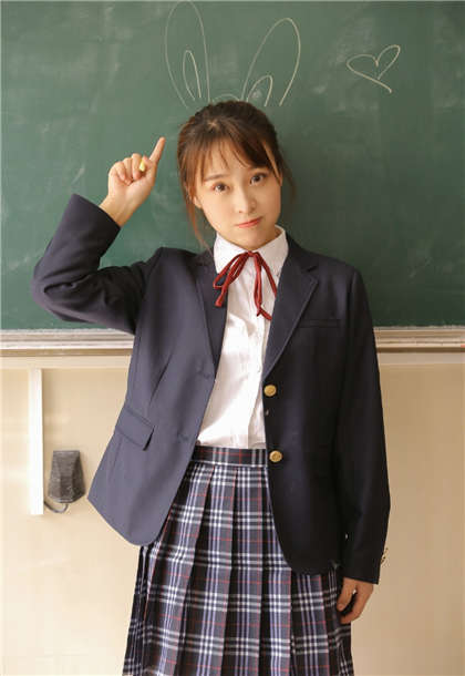 用力啊,嗯 好爽啊-男友今晚一边吸奶一边做_情趣说明书