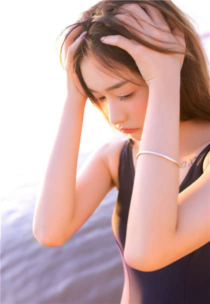 嗯啊好大-美丽人妇100合集_情趣说明书