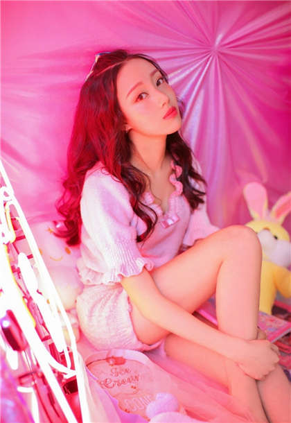 有肉的短文-用力干我啊好大硬啊哦好爽_情趣说明书