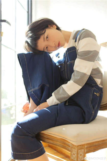 污文刘雪-你出去别插进去_情趣说明书