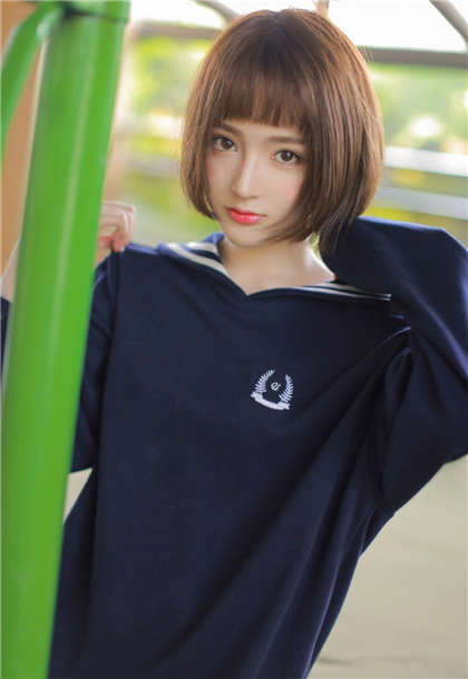 啊快把舌头伸到我下面-一个吸奶一个吃下面_情趣说明书