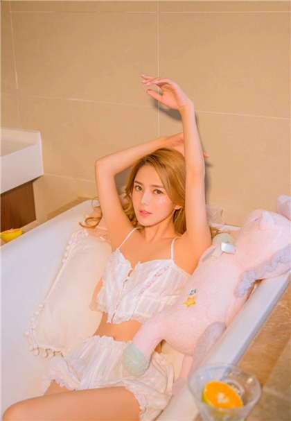 特污的黄文章-巨污的小说片段_情趣说明书