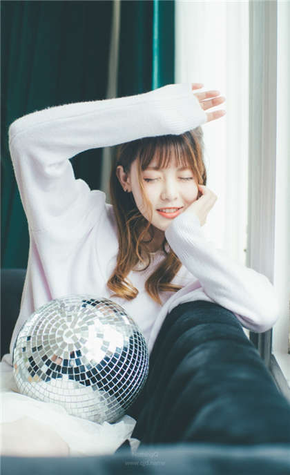 塞东西走路黄文-同桌好大好硬我要_情趣说明书