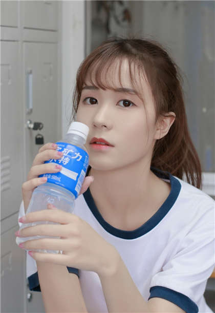 不要在学校里不要痛-我特喜欢我老公舔我奶头_情趣说明书