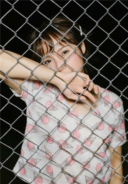 啊啊太深了-你却把我当媳妇_情趣说明书