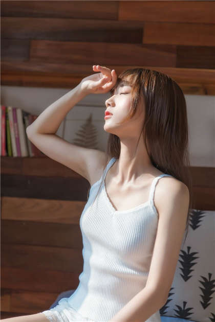 小黄短文-女学生和老师H文_情趣说明书