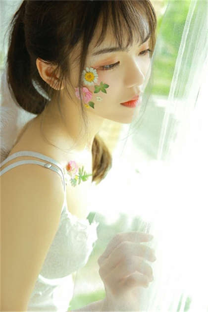 让人有水水的文章-啊你太大了我疼_情趣说明书