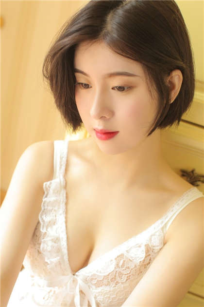 两个人在床上羞羞的小说-好大好软乳汁好甜_情趣说明书