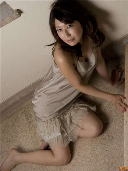 两根插好爽~h高-与风骚少妇3P乱伦的疯狂性爱故事_情趣说明书