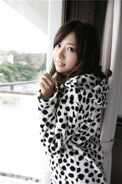 外国人的大肉黄文-风中情缘之家有小萌妖_情趣说明书