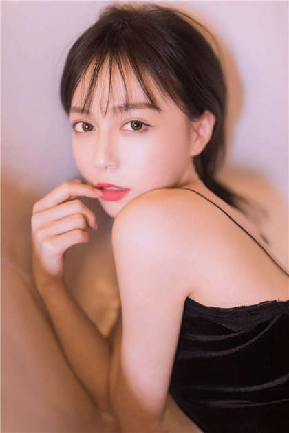 成人免费小黄文-他说蹭蹭但突然进去了_情趣说明书