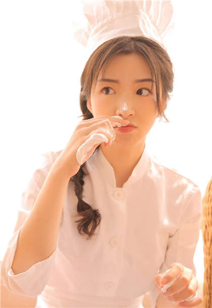 娇翁荡熄的幸福生活-很污很肉塞水果_情趣说明书