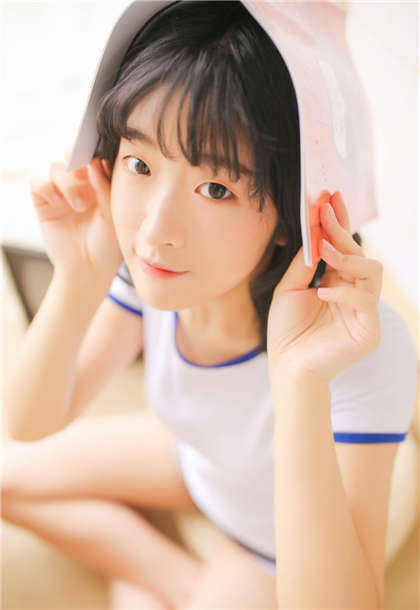 百合文纯肉短篇推荐-多个男主一起肉女主_情趣说明书