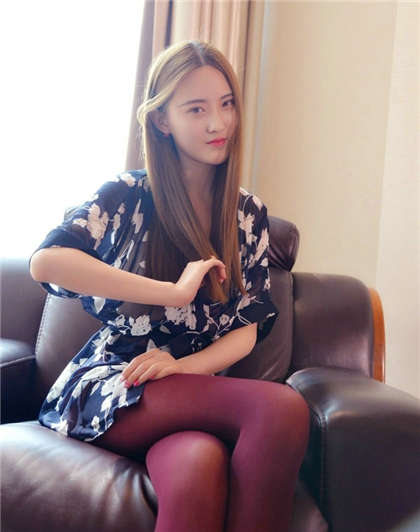 滛乱的护士-小妖精含牢了我喂饱你_情趣说明书