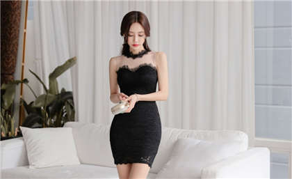 有肉的片段小说-一男多女小说_情趣说明书