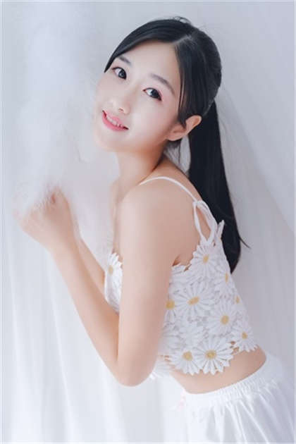 嗯啊好深快出来-隔着内裤按女友小豆豆_情趣说明书