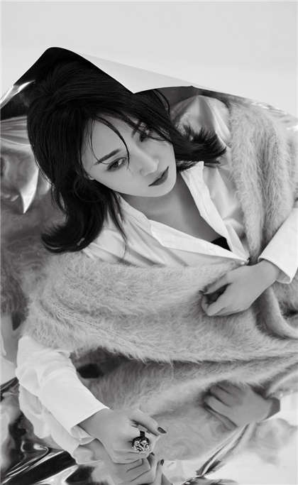 在公车上被轮流进入琳娜-以前从没有过性爱与手乳_情趣说明书