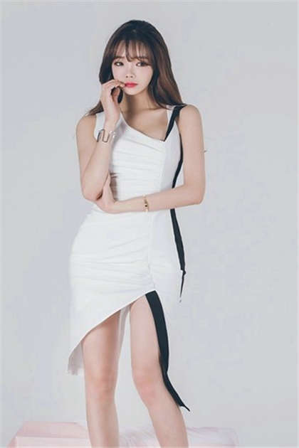 嗯嗯快一点啊-全程是肉的很污的文章_情趣说明书