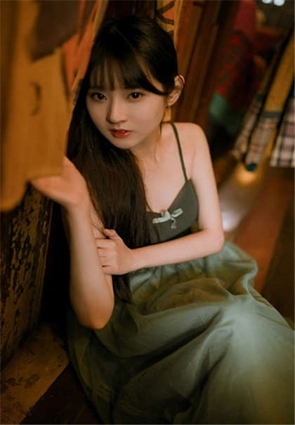 有污淫又黄的文章-两个洞一起进好刺激h文_情趣说明书