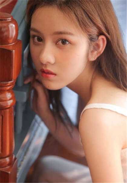 污文超黄-我和表妹的激情_情趣说明书