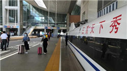 拉法难民营遭袭后，马克龙要求以色列立即停火