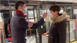 美股散户今夜转向爆炒甜甜圈和运动相机 逼空热潮引发分析师警告