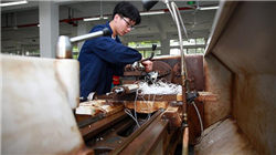 国内手机出货未来可能承压 厂商多措并举谋破局