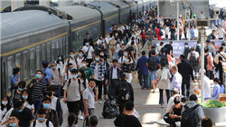 奈飞宣布将收购华纳兄弟，几家流媒体巨头现状如何？