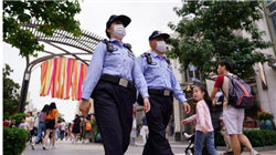 步步高：预计上半年归母净利润1.8亿元–2.2亿元，同比扭亏