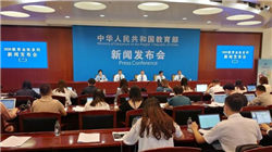 “中国订单量仍为零”，美大豆协会主席拖拉机上喊话特朗普