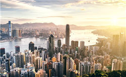 京东首车遭退定！宣传有天窗实车没有，下定才知“租电限3000公里”