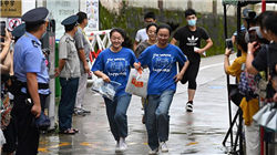 总规模超2万亿元 “中国时尚”引领消费新潮流