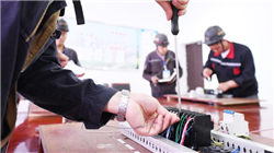 特朗普：以伊冲突应该结束 俄乌冲突同理